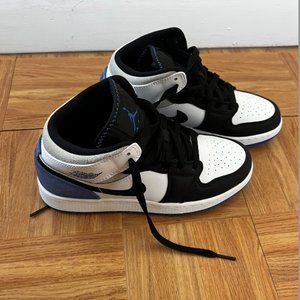 Nike Air Jordan 1 Mid SE Union Royal Black Toe